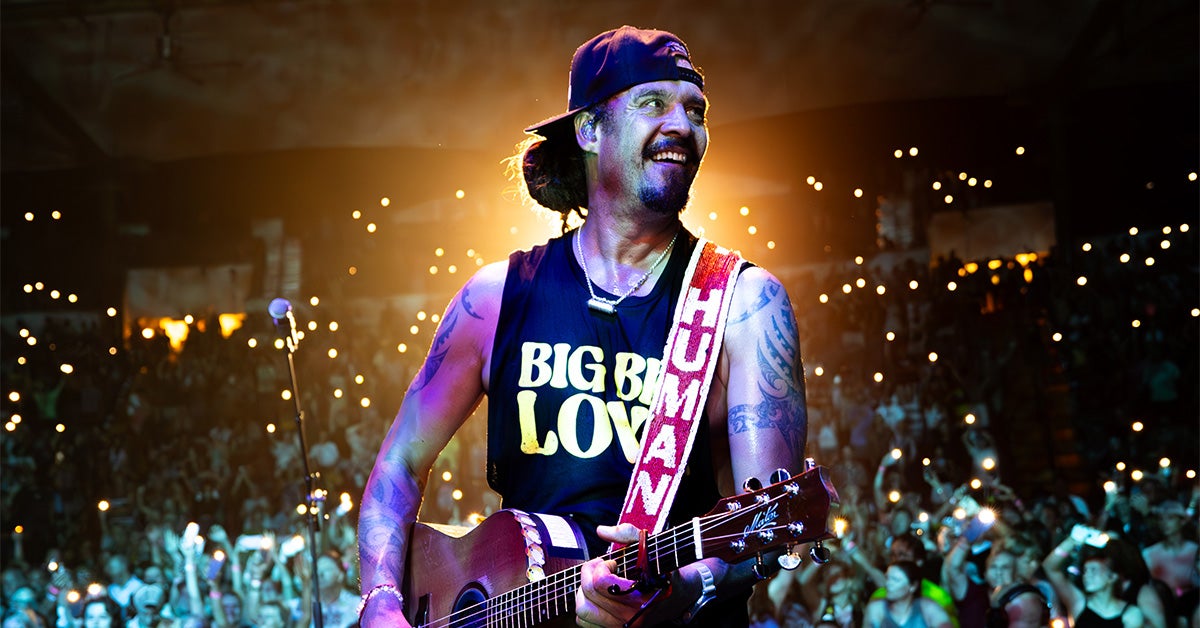 Michael Franti & Spearhead